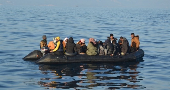 İzmir’de 46 düzensiz göçmen kurtarıldı