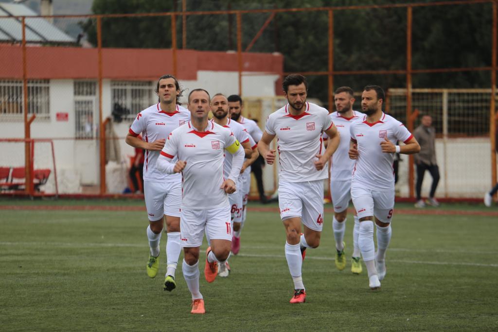 LİDER AYVALIKGÜCÜ BELEDİYESPOR 3. LİG İÇİN HAZIR