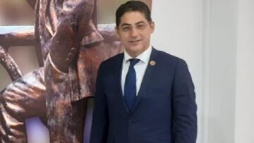 Oktay Erbalaban Burhaniye Belediye Başkan Yardımcısı oldu