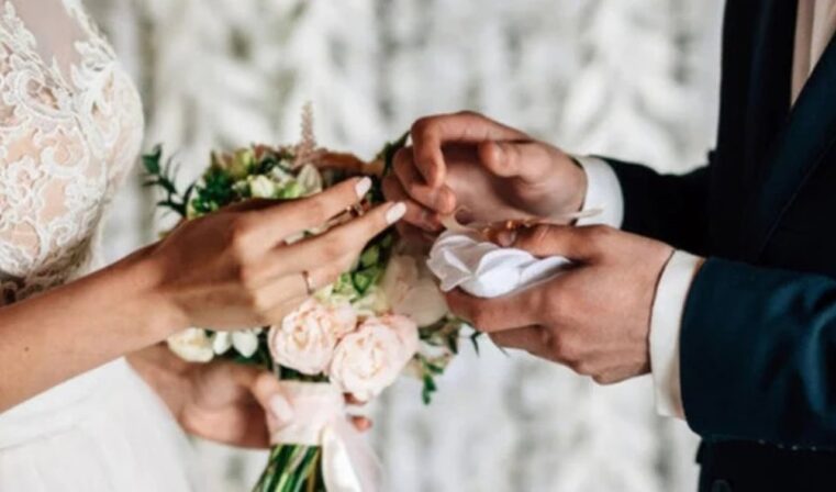 Yeni evlenen çiftlere faizsiz kredi: Ne kadar kredi verilecek?