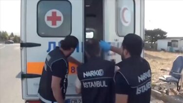 Hasta nakil aracıyla Türkiye’ye uyuşturucu sokmaya çalışanlar yakalandı